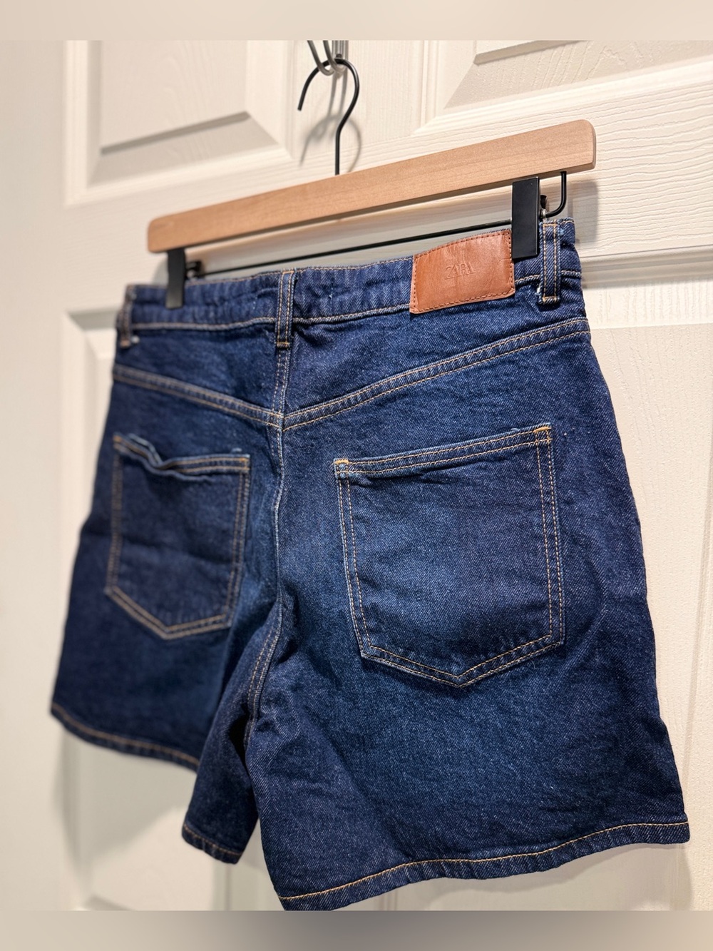 Zara Denim Shorts Size 8 Medium Wash High Rise Jean Shorts Classic Casual - Picture 8 of 10